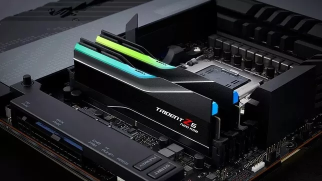 128Gb (2x64Gb) DDR5-6400 G.Skill Trident Z5